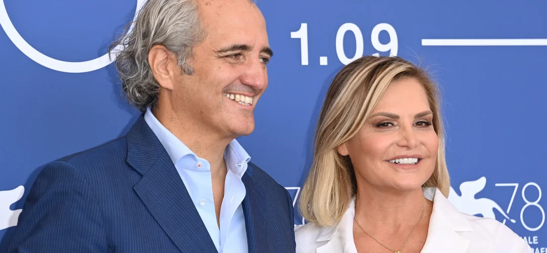 Dermatomiosite, che cos’è la malattia rara di cui soffre Giovanni Terzi, marito di Simona Ventura