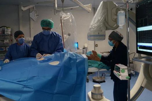 Ipnosi per un intervento al cuore. Il caso di successo all’ospedale di Cuneo