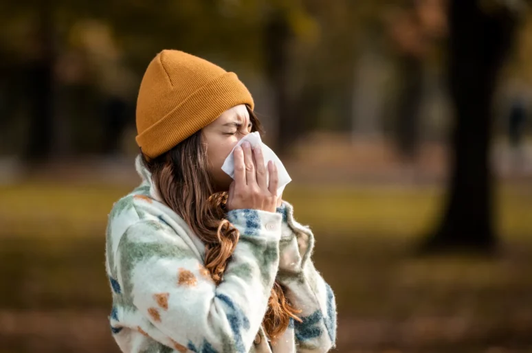 Allergie autunnali, quali sono e come distinguerle da raffreddore e malesseri di stagione