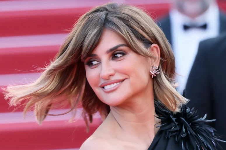 Aneurisma cerebrale, quella volta che Penèlope Cruz credette di averne avuto uno mentre si trovava sul set. Quali sono i sintomi e come si interviene